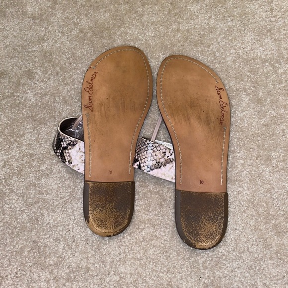 Sam Edelman BlackWhite Snake Print Gus Flat Sandal - Picture 2 of 8